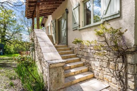 Property Image 4