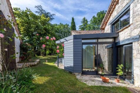 Property Image 8