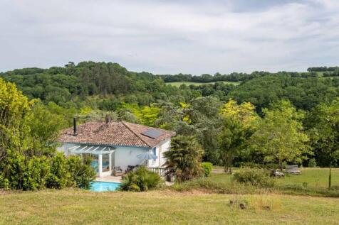 Property Image 4