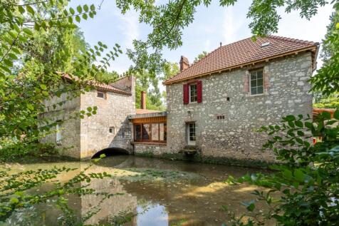 Property Image 3