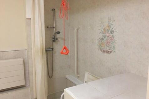 Flat 17