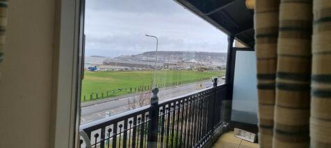 Flat 37