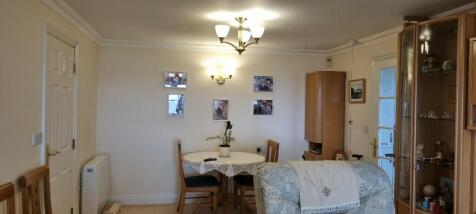 Flat 37