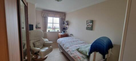Flat 37