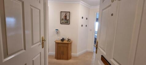 Flat 37