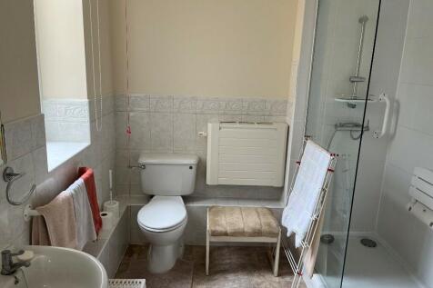 Flat 8