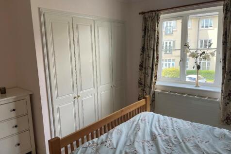 Flat 22