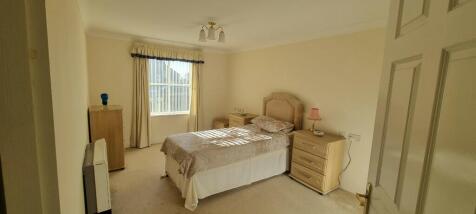 Flat 5