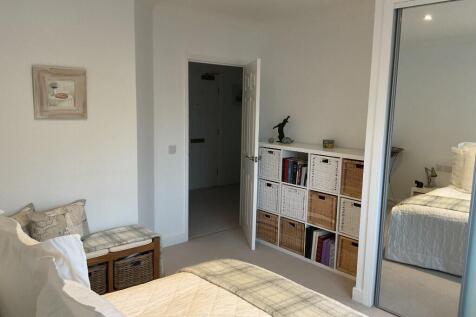 Flat 18
