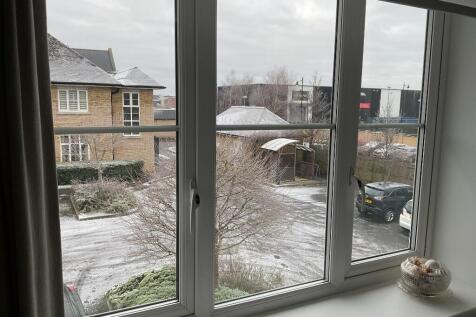 Flat 18