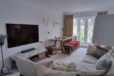 Flat 18