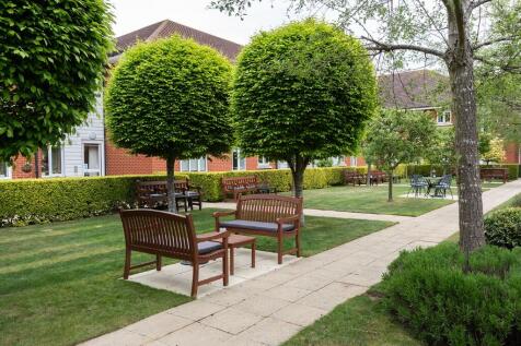 Gressland Court