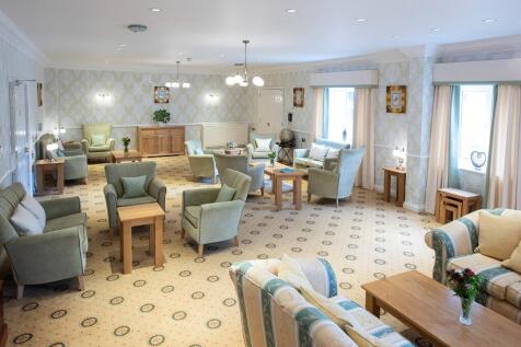 Gressland Court