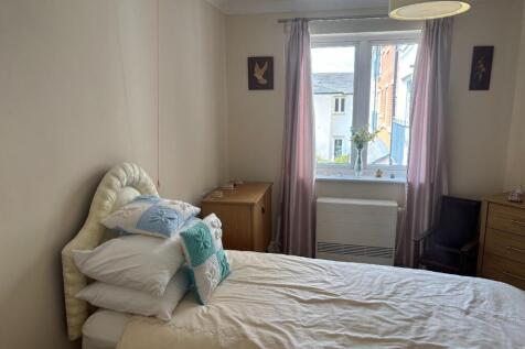 Flat 47