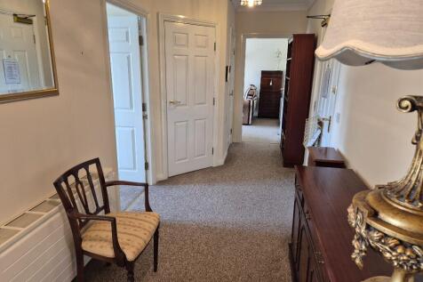 Flat 49