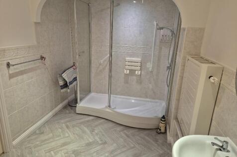 Flat 46