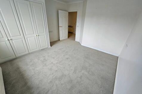 Flat 23