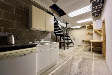 7 Kitchen