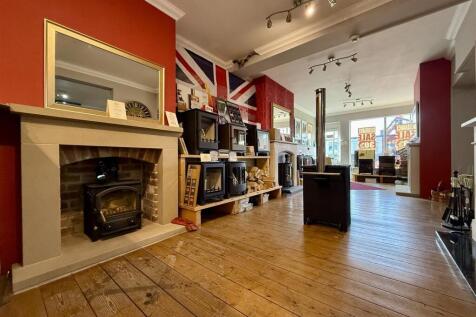 Ground Floor Showroom