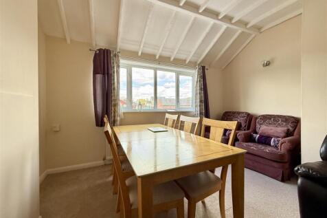 Flat Dining Area