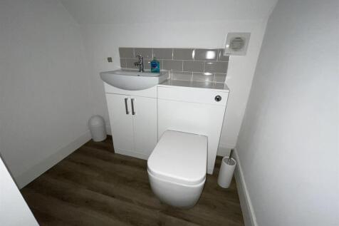 7 WC Facility.JPEG