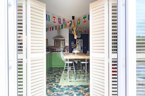 Property Image 9