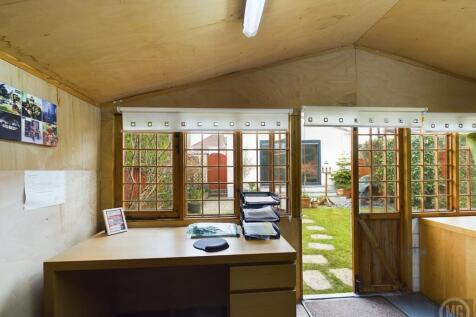 Garden Office