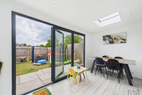 Dining Room/Snug