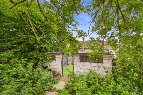 Rear Gate to Meadow