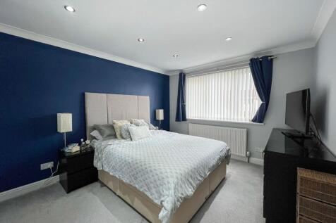 Master Bedroom with Front Aspect