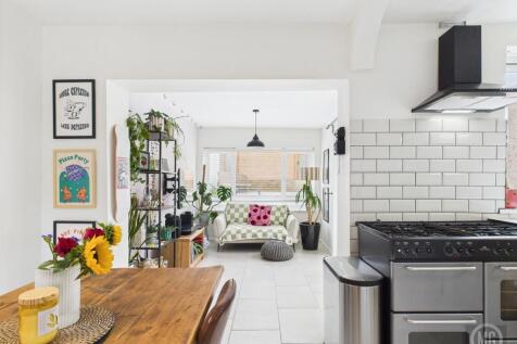 Kitchen/Diner/Snug