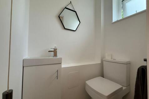 GF WC