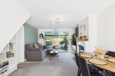 Living Room/Diner