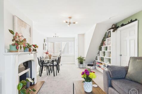 Living Room/Diner