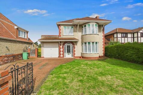 House Front with Garage &amp; Drive