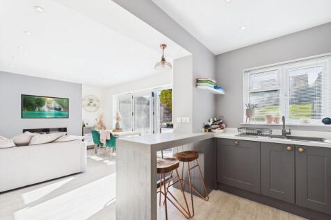 Kitchen/Diner/Snug