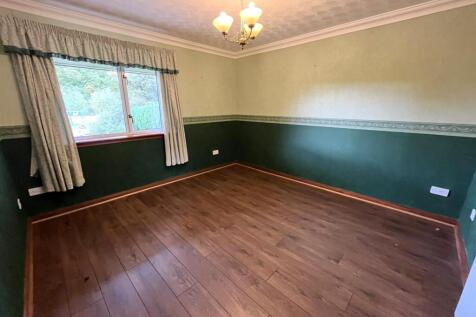 STUDY / BEDROOM 5