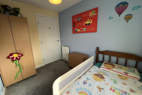 BEDROOM 3