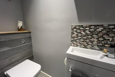 GUEST WC