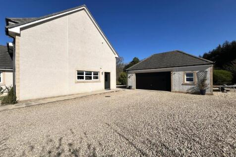 DOUBLE GARAGE