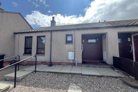11 Muirfield Crescent, Elgin
