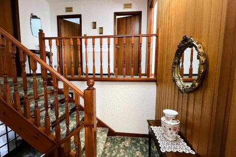 STAIRCASE AND LANDING