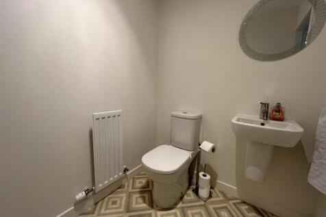 GUEST WC