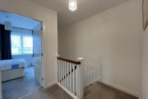 STAIRCASE &amp; LANDING