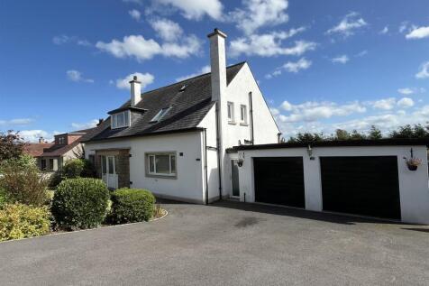 DOUBLE GARAGE