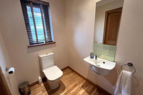 GUEST WC