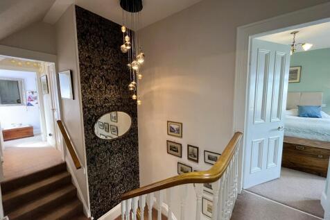 STAIRCASE AND LANDING