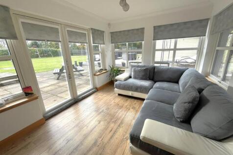 SUN ROOM