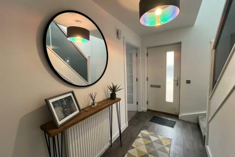 ENTRANCE HALLWAY