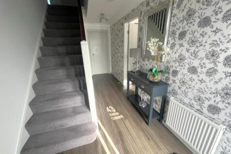 ENTRANCE HALLWAY